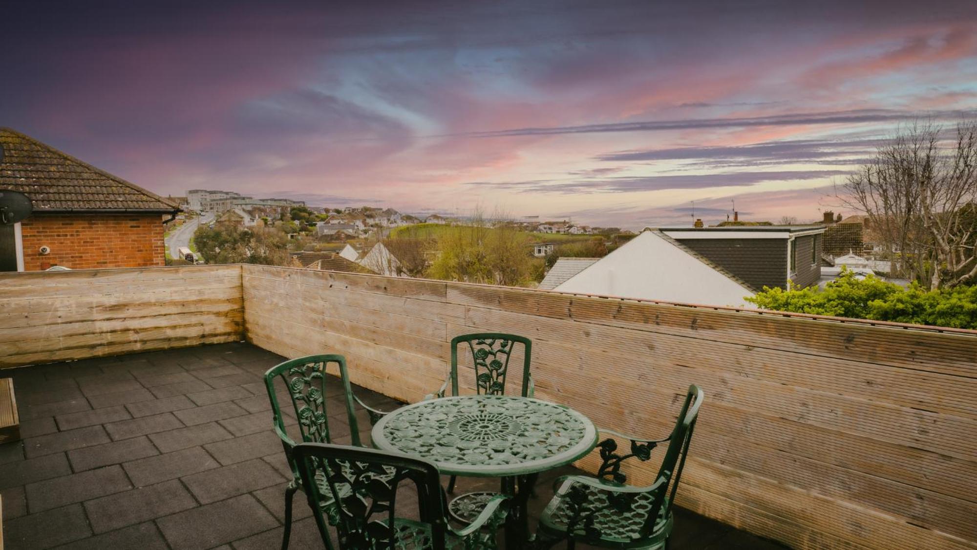 Apartment On High Street Saltdean Екстер'єр фото