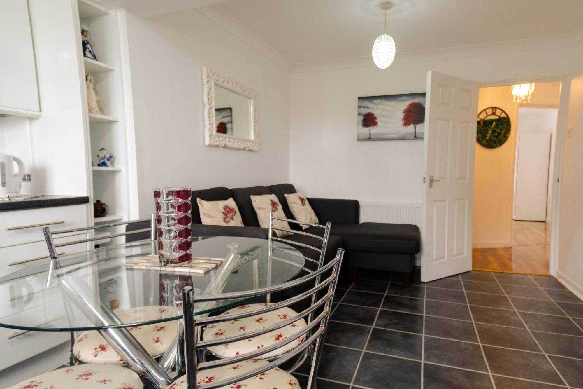 Apartment On High Street Saltdean Екстер'єр фото